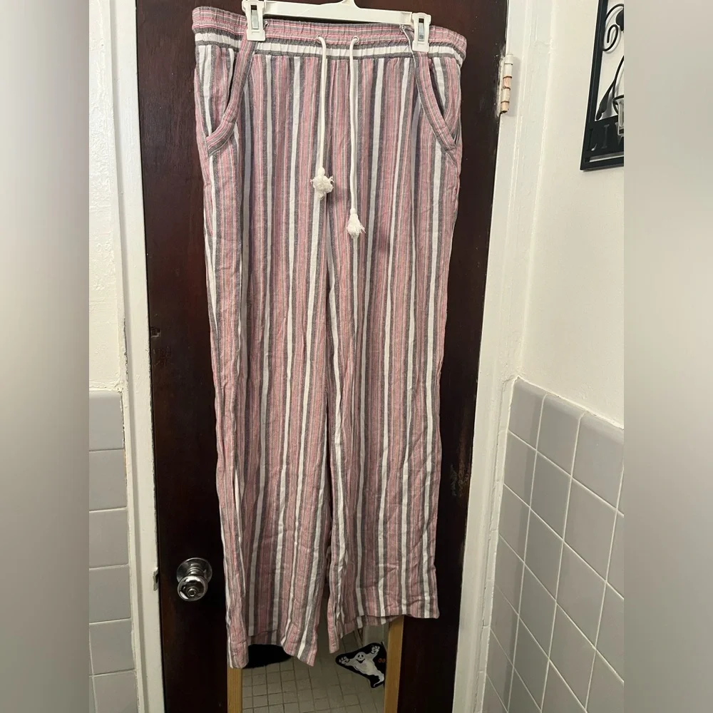 LAST CALL!! Cute Striped Pink and White Pants from Rewind. XL - Picture 1 of 3